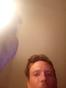 Snapshot of AcquiredCompound chatting on October 16, 12:07 am AcquiredCompound online show from October 16, 12:07 am