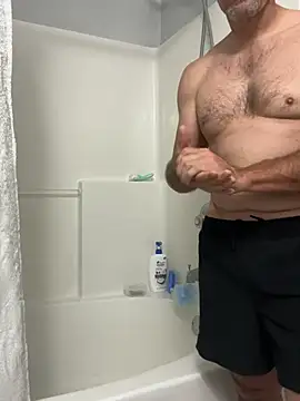 JrippeeSAV online show from April 21, 8:15 pm