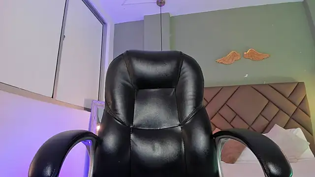 JaydenVillalobos online show from October 1, 2:10 pm