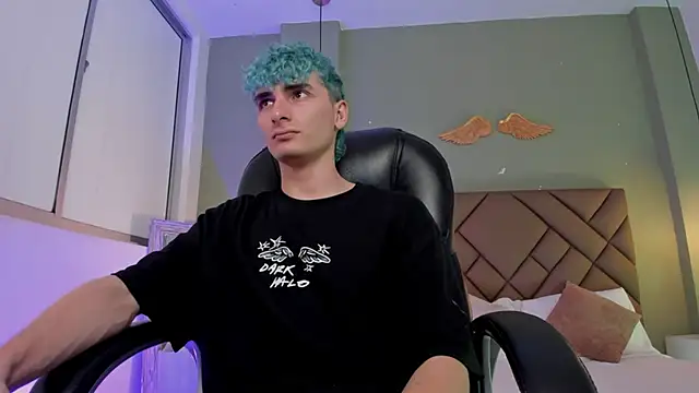 JaydenVillalobos online show from September 27, 7:01 pm