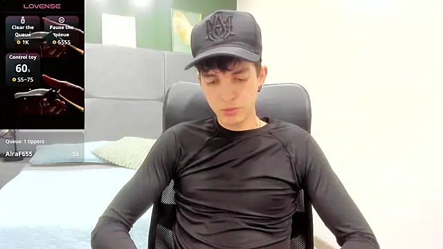 Jheampiiero online show from March 28, 11:05 pm