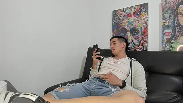 Mike3Xxx online show from October 6, 12:37 am