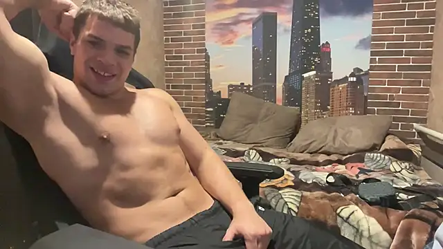 MusclePhantom online show from October 14, 7:21 pm