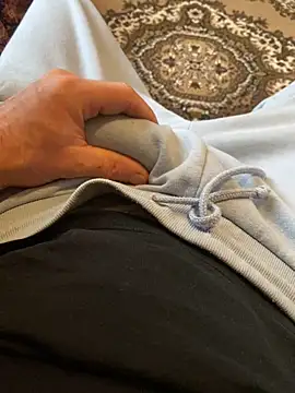 wwwiiilll online show from October 19, 5:45 am