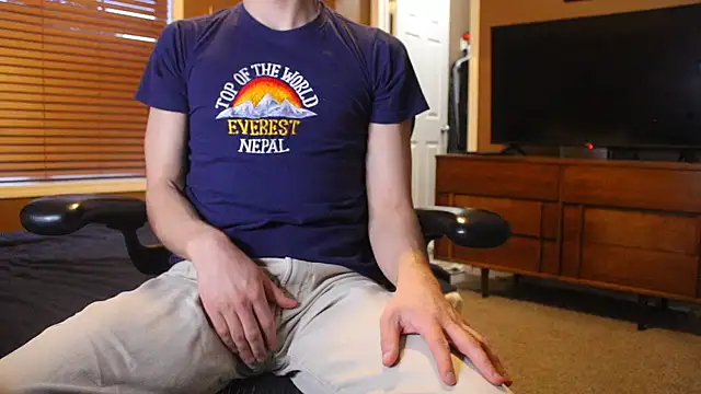 jjjjjfive online show from April 9, 2:09 am