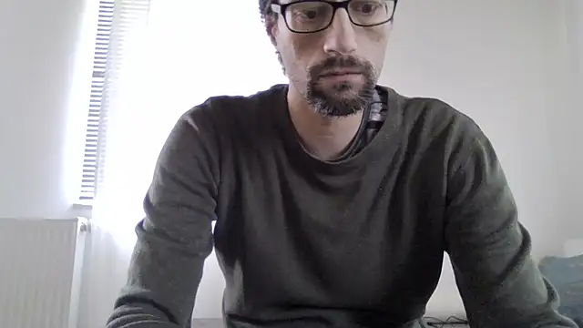 XLBarehengst online show from September 28, 10:24 am