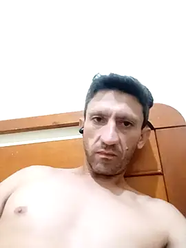 Maniasefetiches online show from March 29, 7:41 am