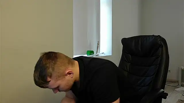 Richard Dullas online show from April 15, 4:34 am