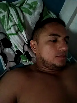 Geral Yeraldyn09 online show from September 27, 11:35 pm