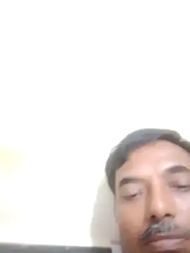 Snapshot of pawansai10@xh chatting on October 3, 3:28 pm pawansai10xh online show from October 3, 3:28 pm