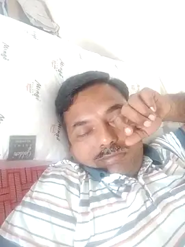 Snapshot of pawansai10@xh chatting on September 11, 10:47 am pawansai10xh online show from September 11, 10:47 am