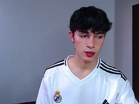 john vichenso online show from September 26, 9:34 pm