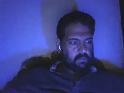 elpoop7305 online show from October 7, 10:25 pm