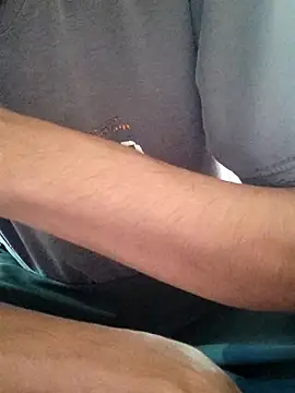 INTERNATIONAL0001 online show from September 10, 1:15 am