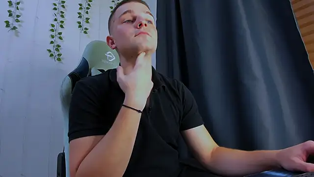 Your Claddagh online show from October 19, 2:53 pm