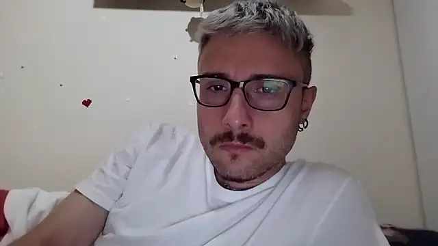 ilovechub112 online show from September 21, 7:36 pm