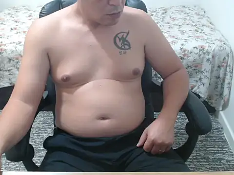 Carloskasado online show from November 8, 9:07 pm