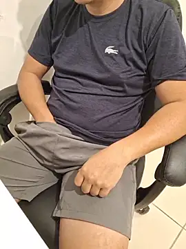 Snapshot of Carloskasado chatting on September 19, 9:14 pm Carloskasado online show from September 19, 9:14 pm