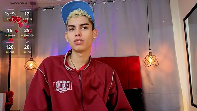 Room 69x online show from March 3, 12:34 pm