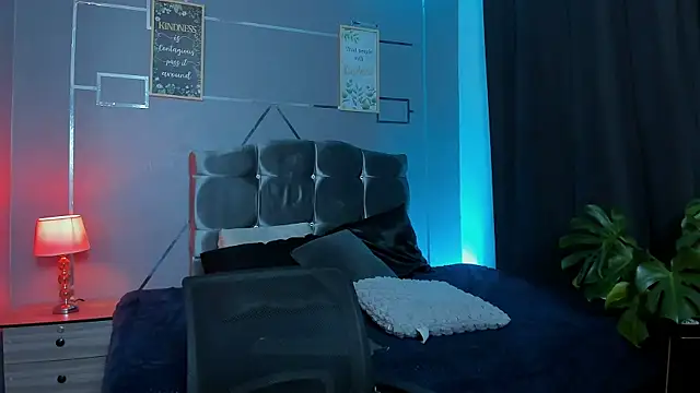 Room 69x online show from October 18, 3:44 am