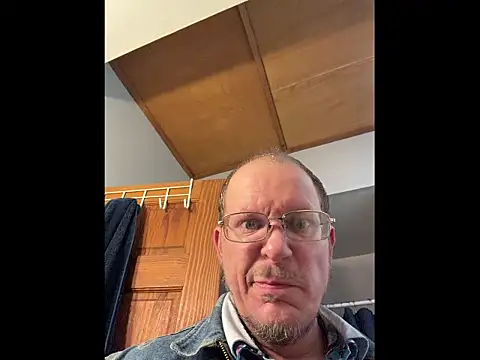 Pussyismyfavoritetaste online show from January 11, 6:55 pm