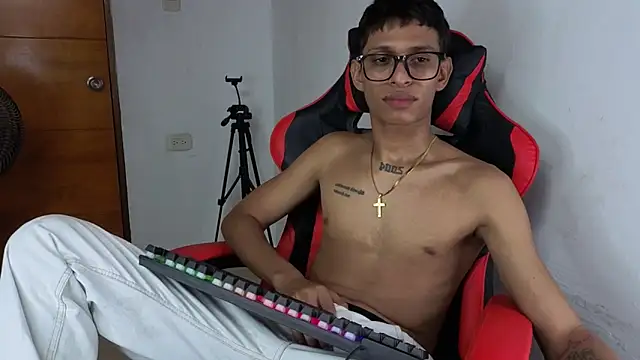 sung yol online show from March 31, 5:31 am