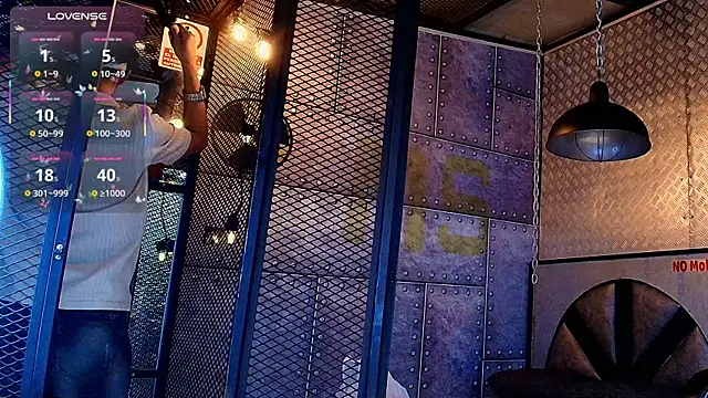 AlanCutee online show from October 11, 12:20 pm