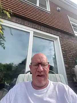 philefc online show from June 1, 8:14 am