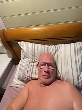 philefc online show from October 13, 7:58 am