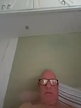 philefc online show from February 6, 9:17 am