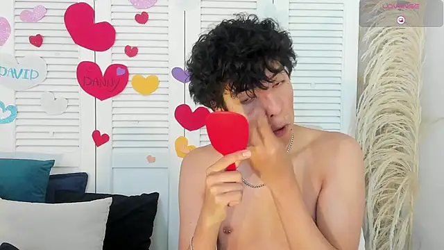 miilo wolf online show from September 13, 11:39 pm