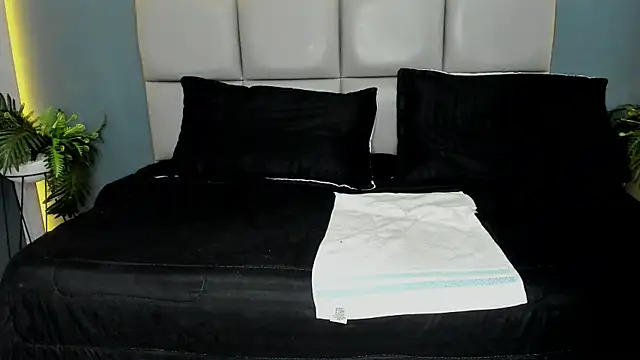 MikePark  online show from September 11, 2:05 pm
