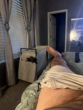 willama111970 online show from October 13, 1:28 pm