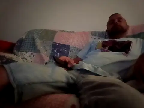 Feistysausage online show from September 22, 11:48 pm