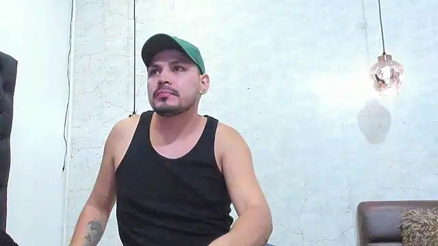AndresSterling  online show from October 3, 11:21 pm