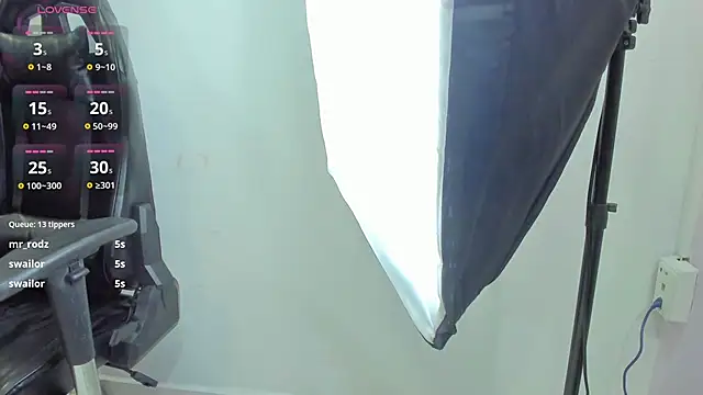 AndresSterling  online show from September 29, 11:11 pm