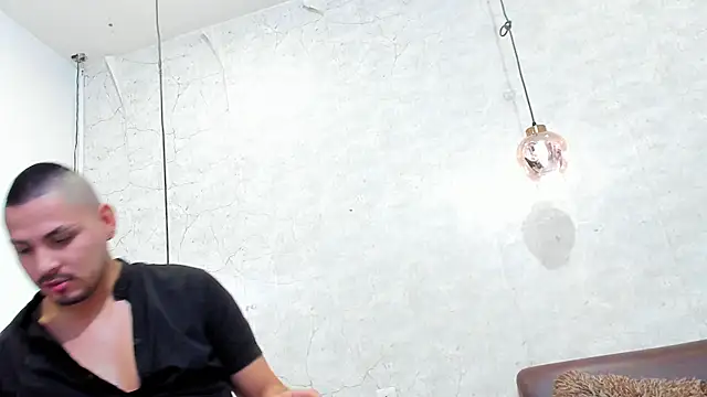 AndresSterling  online show from September 27, 11:13 pm
