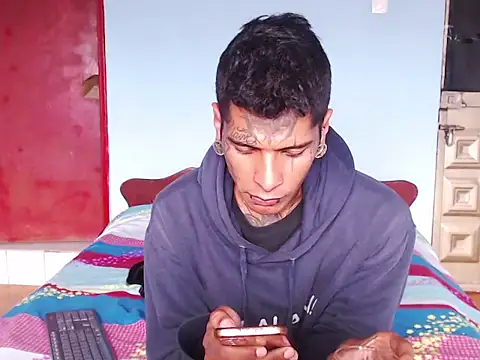 black firex online show from November 14, 8:43 pm