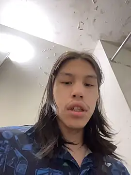 heytherepeoples717 online show from April 11, 12:52 pm