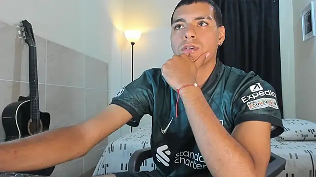 TeamPorn 19 online show from October 20, 7:07 pm