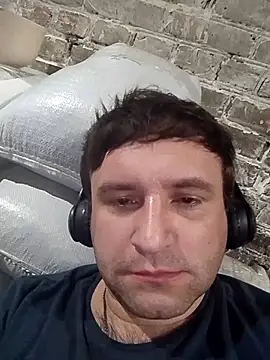 Ivandovxxxl 1010 online show from February 28, 2:43 am