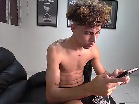 Dollarhot30 online show from March 30, 11:17 pm