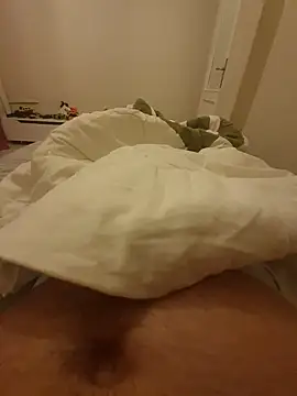 caddevecadde online show from October 20, 12:36 am