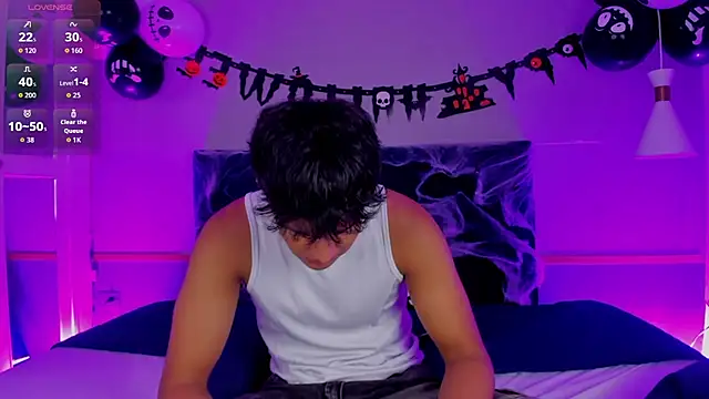 Leo Savage  online show from October 14, 4:19 am