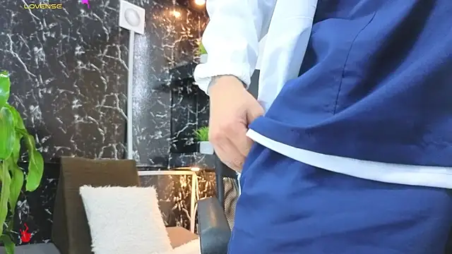 Alexander ferre online show from March 17, 1:46 pm