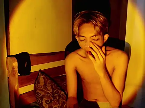 addicted to alex online show from November 30, 6:32 pm