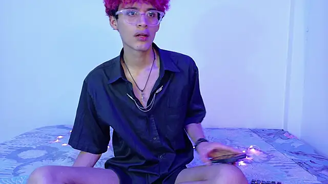 juliansexx online show from September 25, 6:56 am