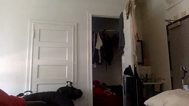 Diodre Benyoon online show from January 16, 9:17 pm