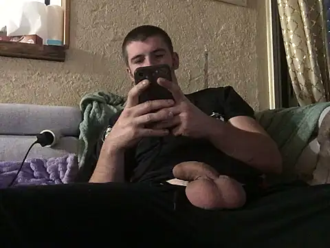 coupleamateurfun23 online show from October 4, 9:25 am