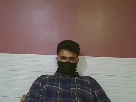 Snapshot of Terminator_0007 chatting on September 30, 12:20 pm Terminator 0007 online show from September 30, 12:20 pm
